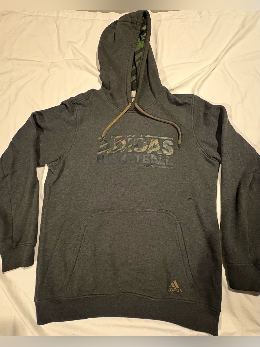 Adidas Basketball Grey/Camo Hoodie Men’s Size:Large